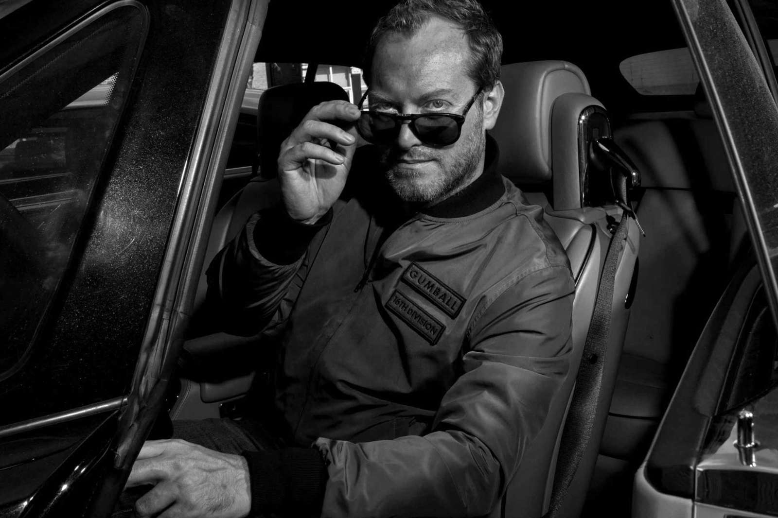 Doanh nhân người Anh Maximillion Cooper là Nhà sáng lập hành trình Gumball 3000